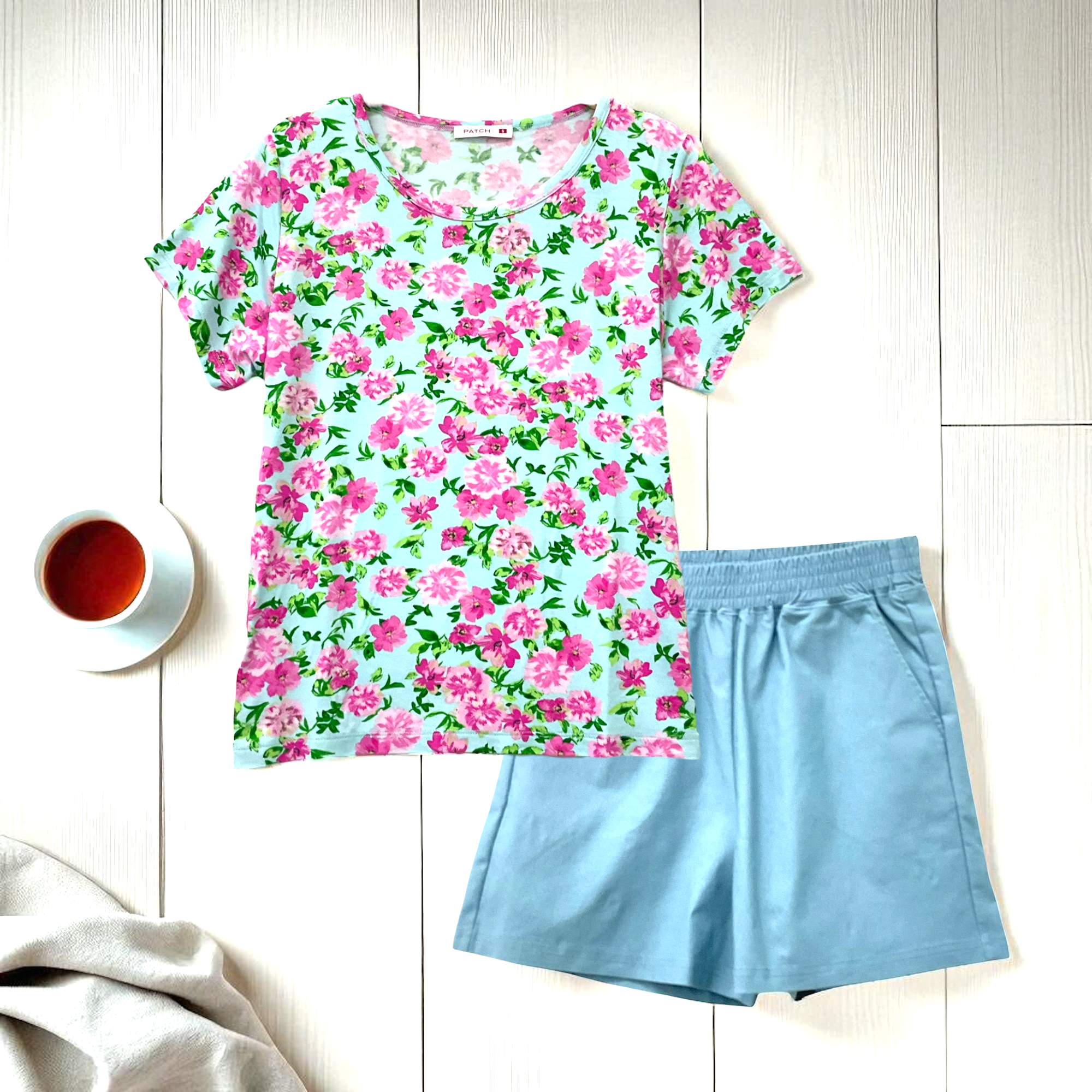 Patch Women Rayon Floral Printed Short Sleeve Round Neck Top